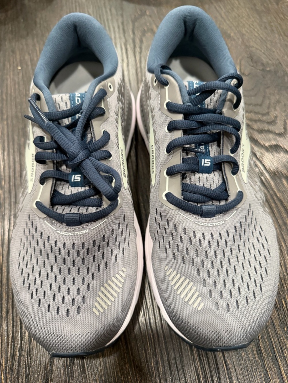 Brooks Women's Addiction GTS 15 Running Walk Athletic Shoes Size 10.5 - Picture 2 of 10